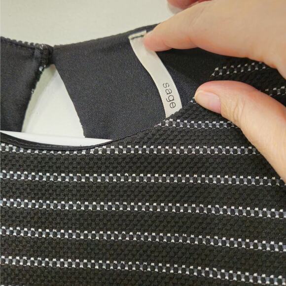 SAGE Brand Stripped Textured Sleeveless Swing Dress Sz Medium Stretchy - Picture 6 of 6